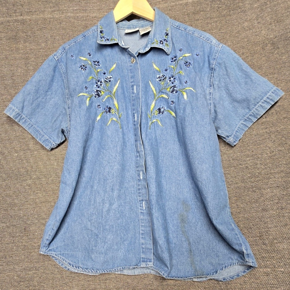 Coastal Grandma Blue Denim Floral Embroidered Short Sleeve Button Down Shirt PL